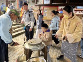 20240309弘扬时代新风 绽放巾帼美丽—集团“三八”妇女节踏青活动168.png