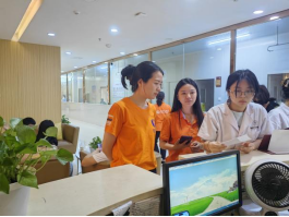 20250510集团工会开展两癌筛查关爱女职工活动253.png