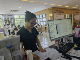 20250510集团工会开展两癌筛查关爱女职工活动257.png