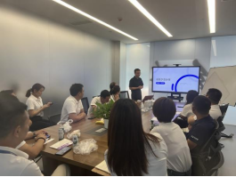 20250923集团全面部署业务复盘夕会机制 聚力精细化管控冲刺年度目标295.png
